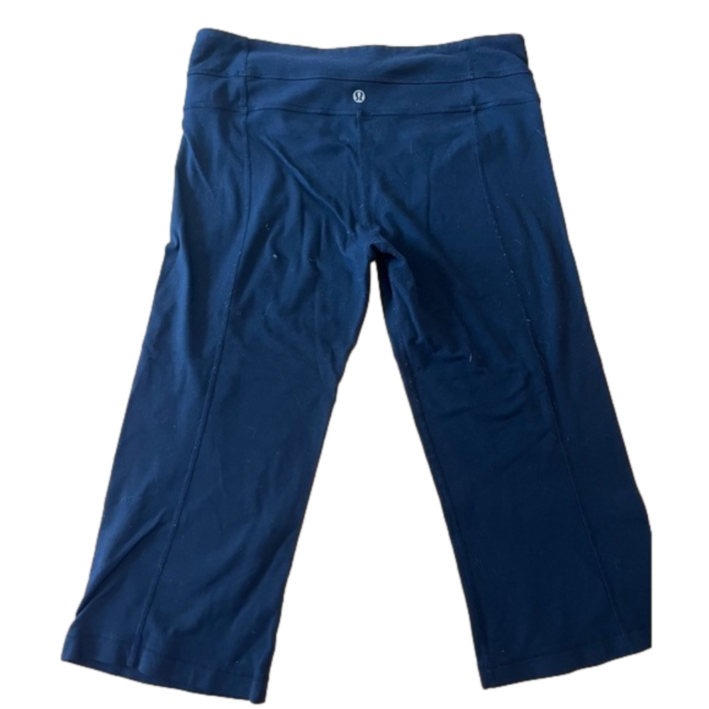 Lululemon cropped / Capri pants size 8